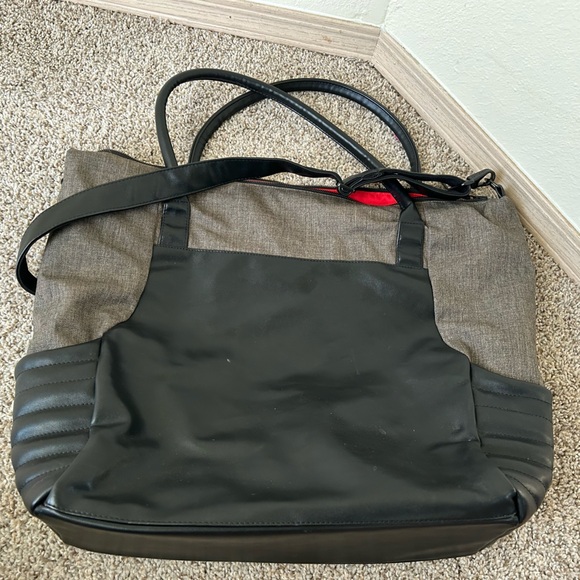 Cybex Platinum Priam Changing Bag Black Gray Women’s Travel Carry Baby Tote Zip - Picture 4 of 15